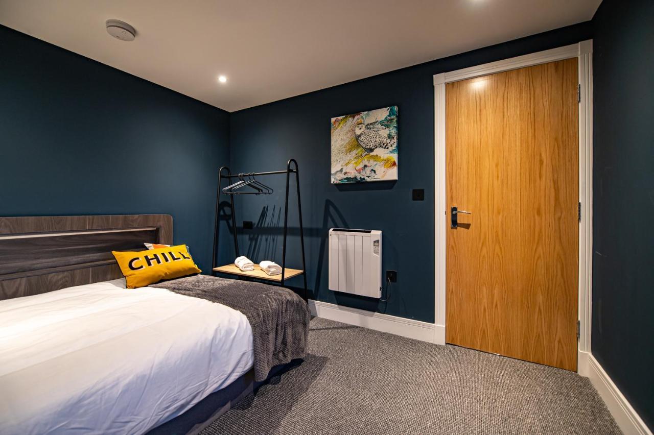 The Nest - Luxury 16 Person Apt W Jacuzzi & Parking 黑潭 外观 照片